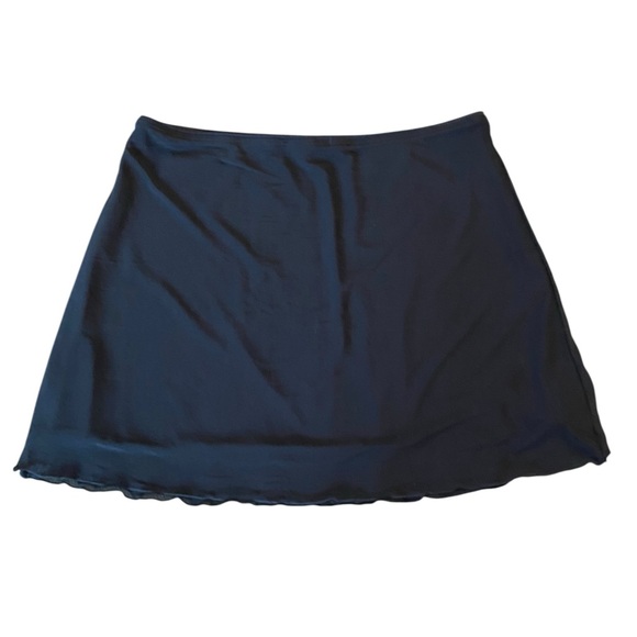 Brandy Melville Ciara Mini Skirt - size 26 - Picture 3 of 8
